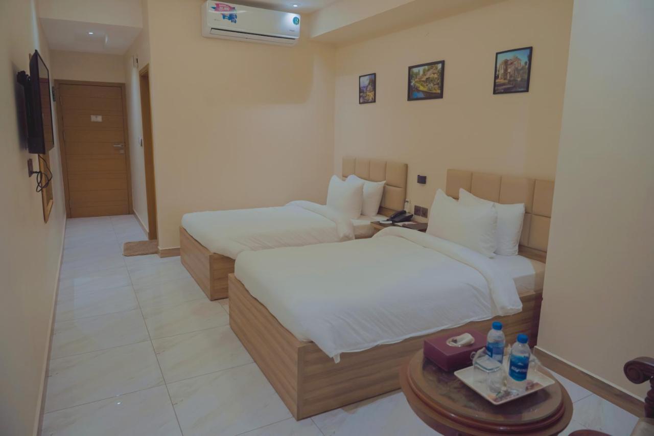 Hotel Pearl Inn 卡拉奇 外观 照片