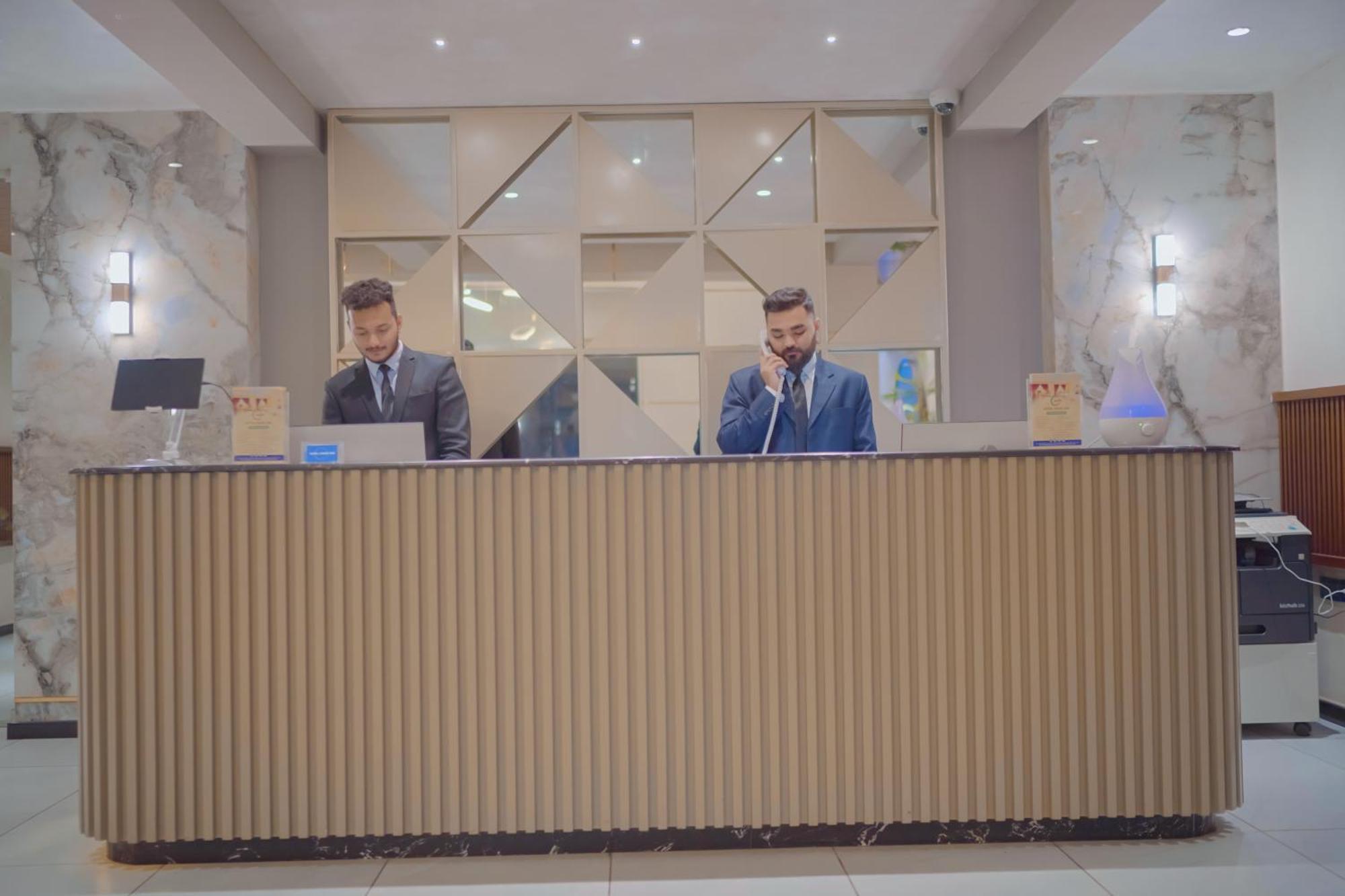 Hotel Pearl Inn 卡拉奇 外观 照片