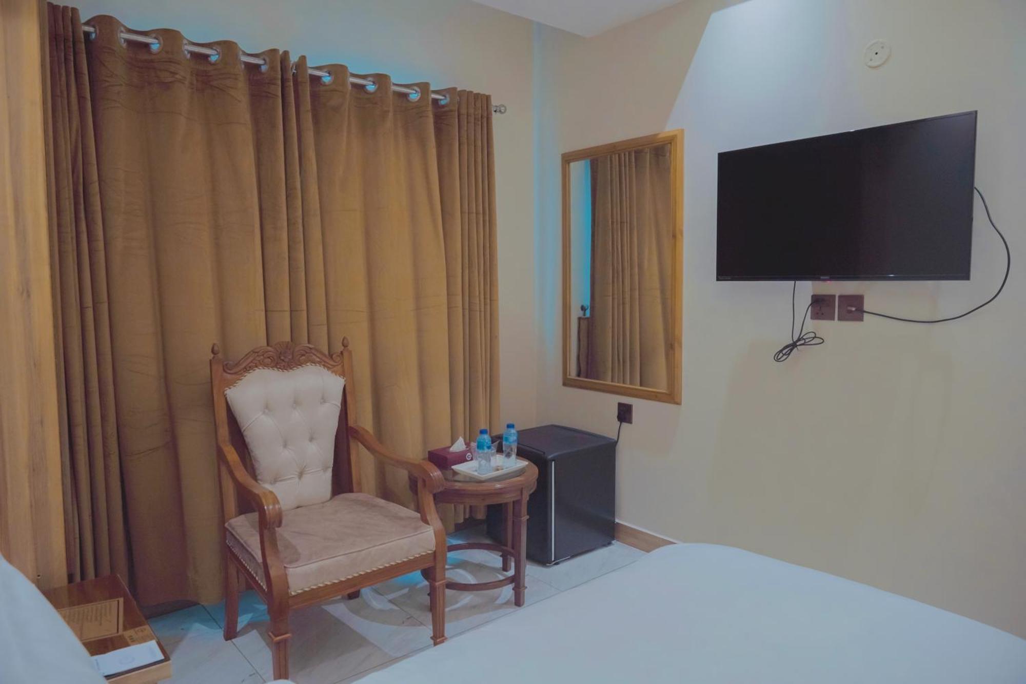 Hotel Pearl Inn 卡拉奇 外观 照片